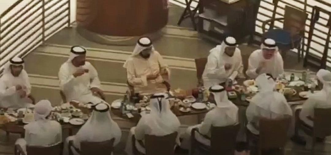 The Ruler Of Dubai Sheikh Mohammed Bin Rashid Al Maktoum In Cipriani Dolci Dubai Mall